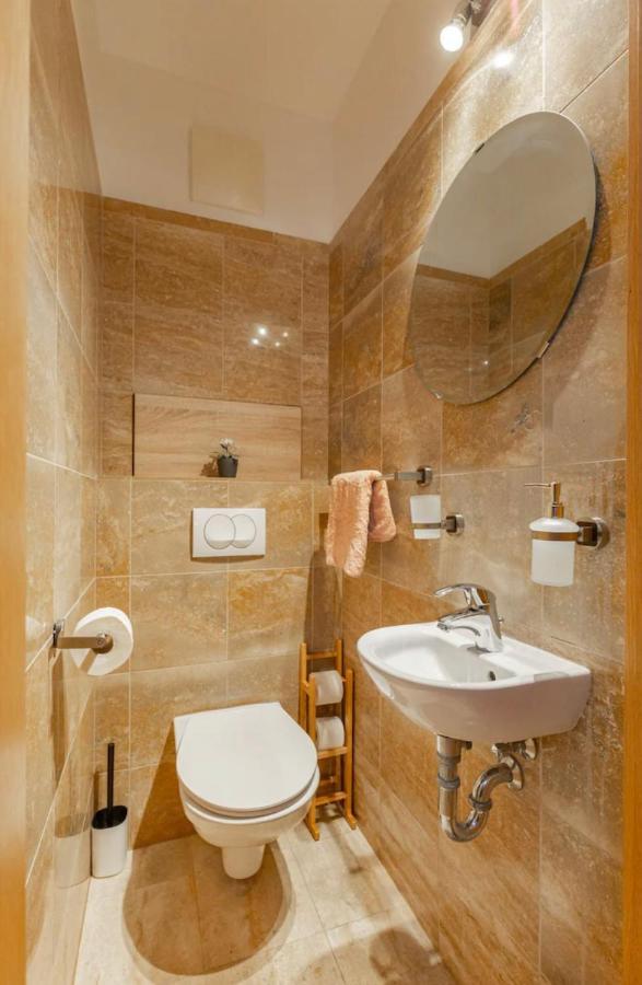 Kazinczy Apartment #Freeparking Budapest Bagian luar foto
