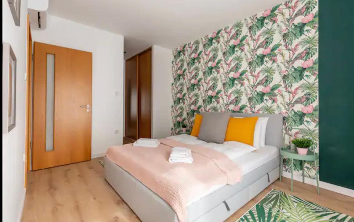 Kazinczy Apartment #Freeparking Budapest Bagian luar foto